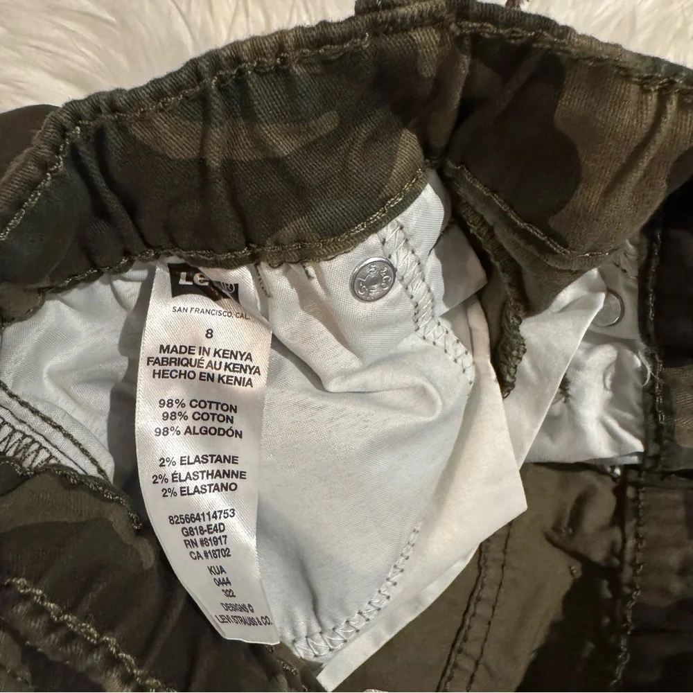 Levi’s‎ Boys Size 8 Green Camo Slim Stretch Jogger Pants NWT